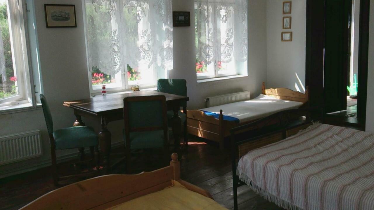 Dom Pod Orlimi Skalami - Blisko Zamku Czocha Apartamento Leśna Exterior foto